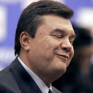 Янукович пообіцяв зробити російську мову державною